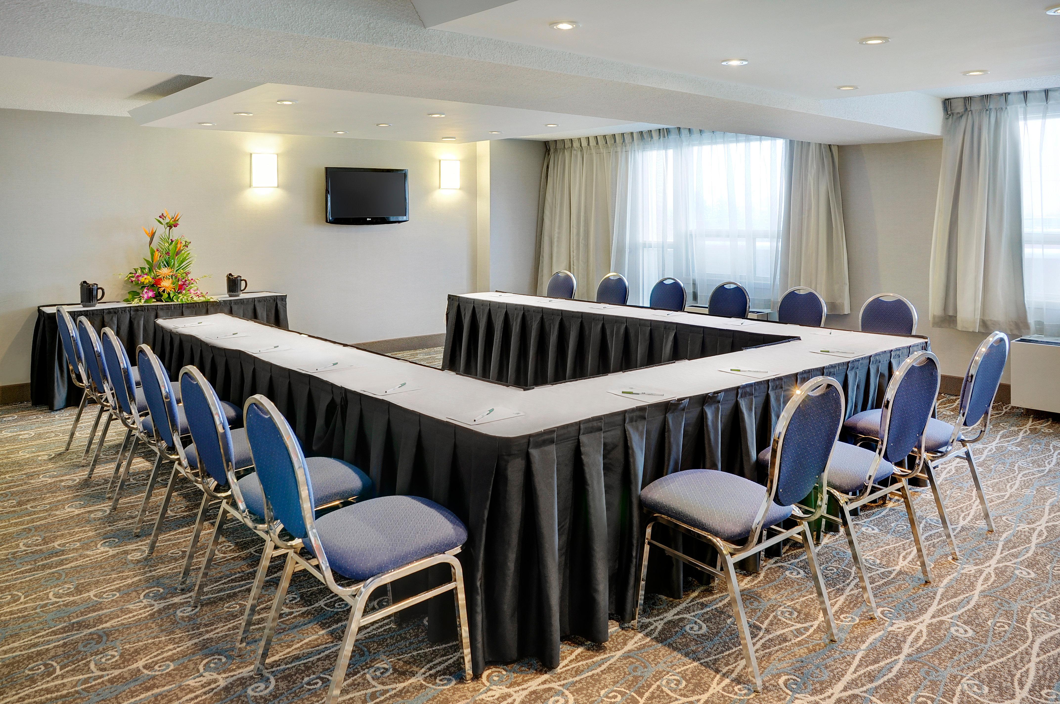 Holiday Inn Hotel & Suites London By Ihg Exteriör bild