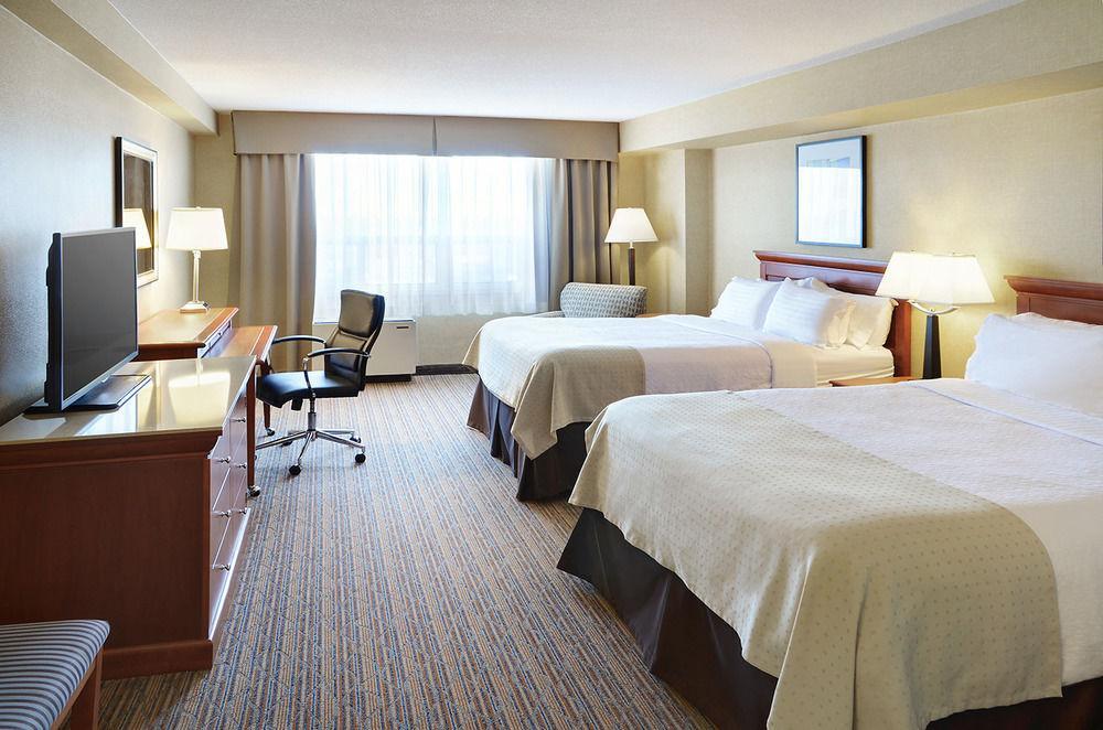 Holiday Inn Hotel & Suites London By Ihg Exteriör bild