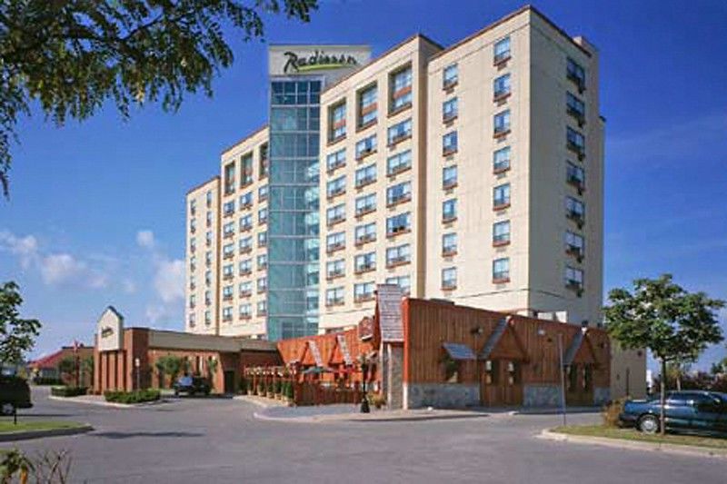 Holiday Inn Hotel & Suites London By Ihg Exteriör bild
