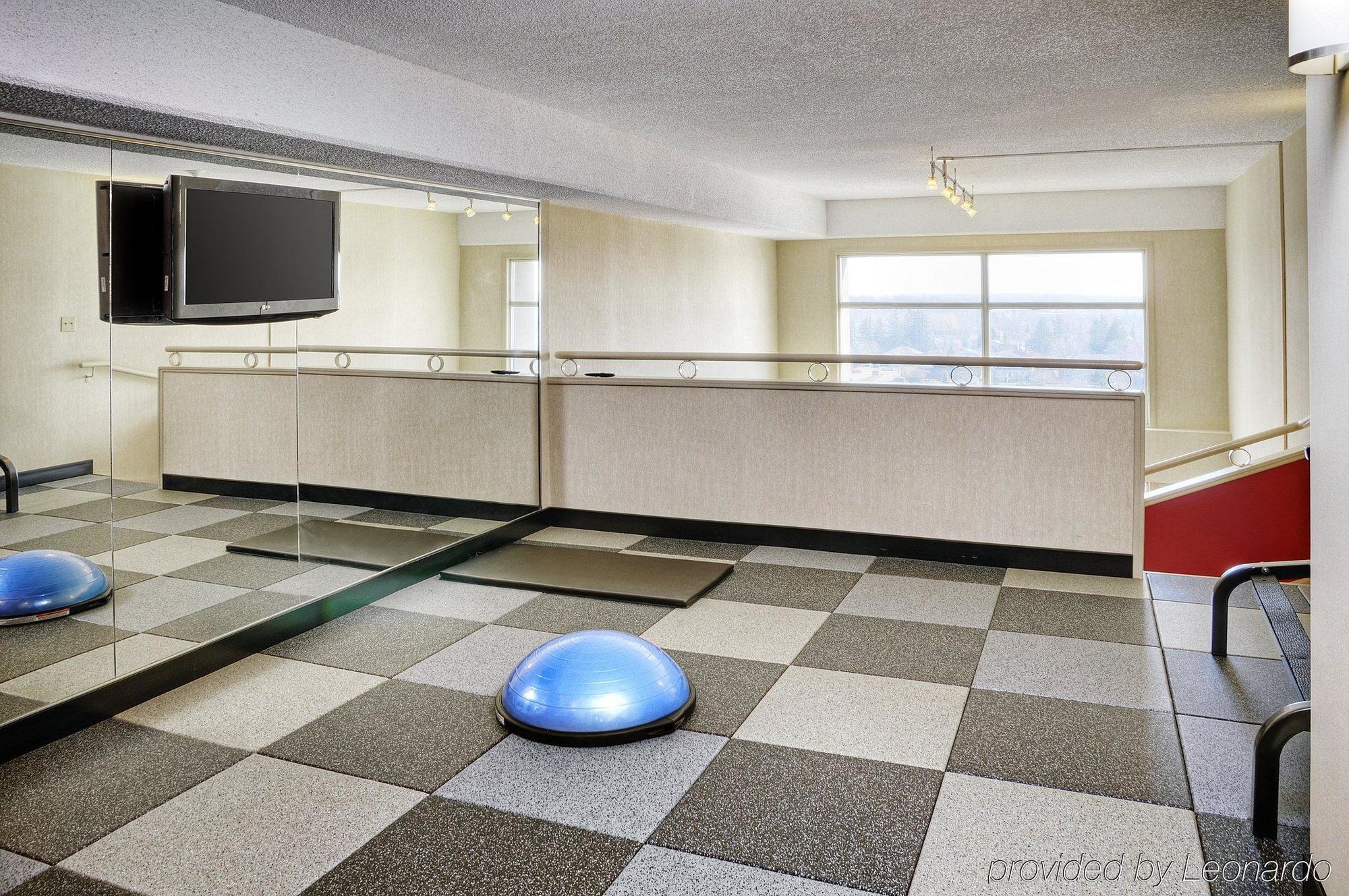 Holiday Inn Hotel & Suites London By Ihg Exteriör bild