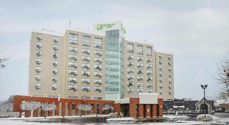 Holiday Inn Hotel & Suites London By Ihg Exteriör bild
